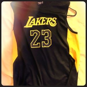 Black and yellow Lebron laker jersey